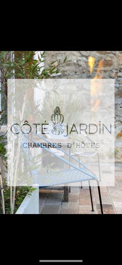 Cote Jardin Bed & Breakfast Sainte-Suzanne  ภายนอก รูปภาพ