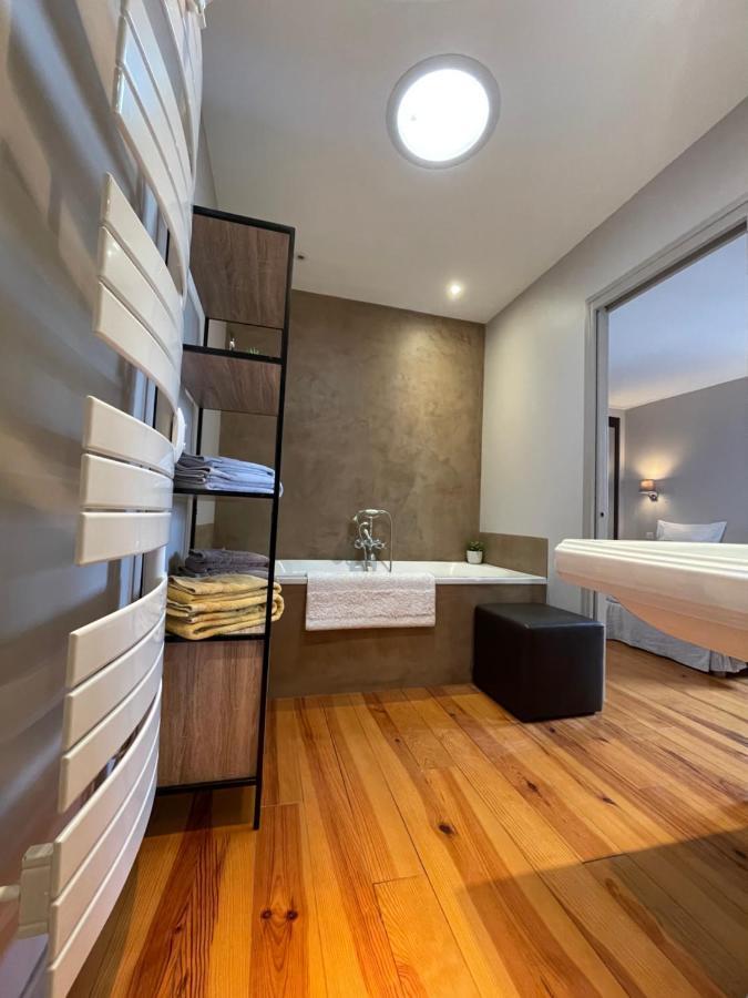 Cote Jardin Bed & Breakfast Sainte-Suzanne  ภายนอก รูปภาพ
